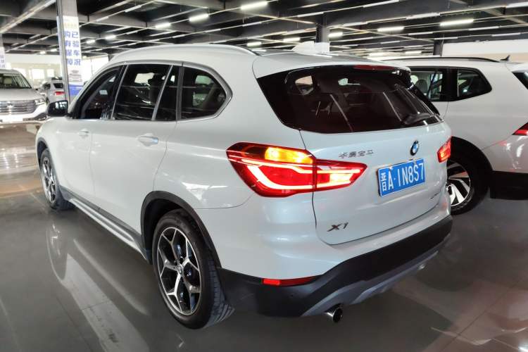 Used BMW X1 2019 sDrive18Li Premium Edition Exterior 3