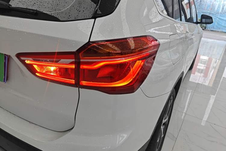 Used BMW X1 2019 xDrive20Li Luxury Model Exterior 3