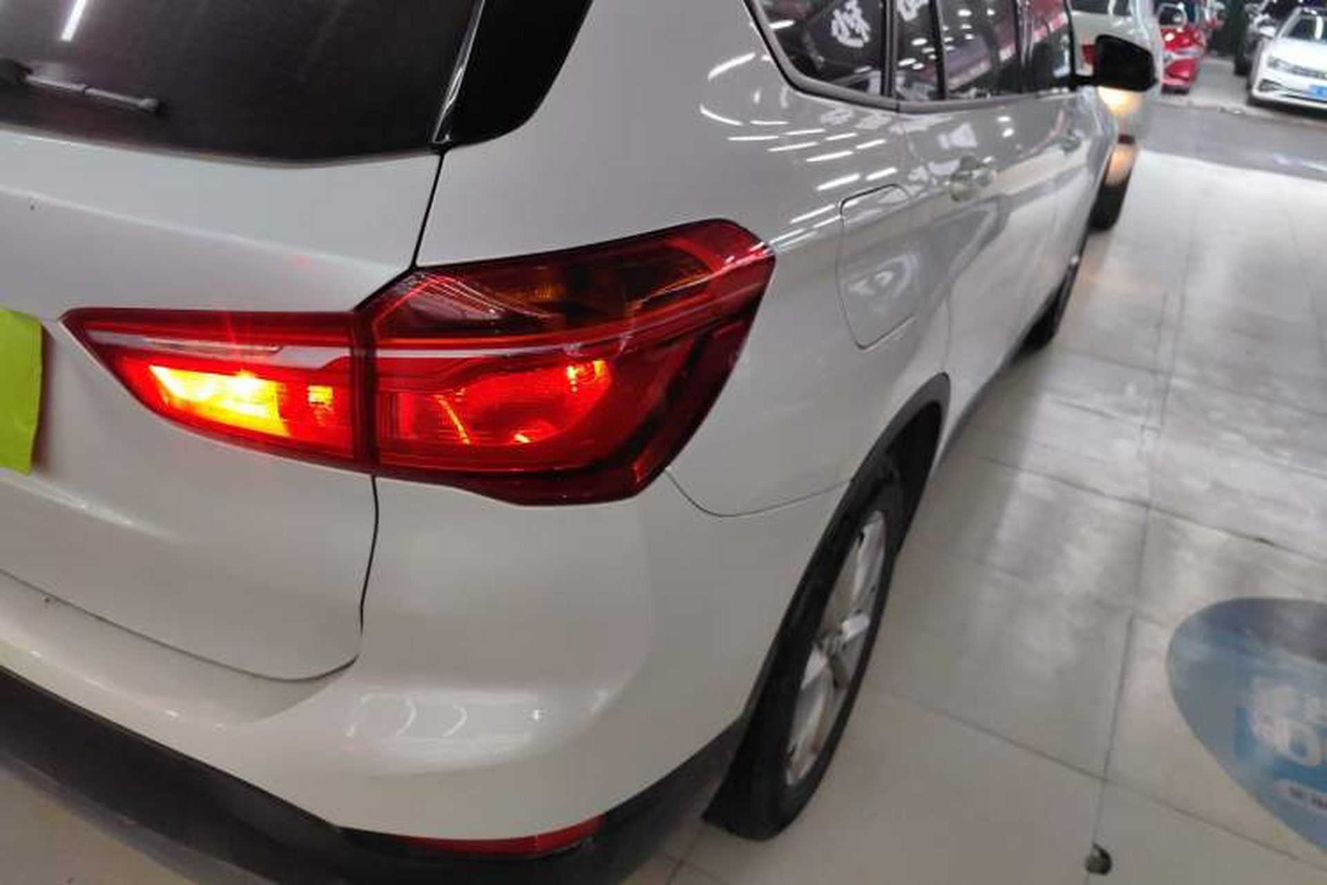 Used BMW X1 2019 sDrive18Li Fashion Model Exterior 3