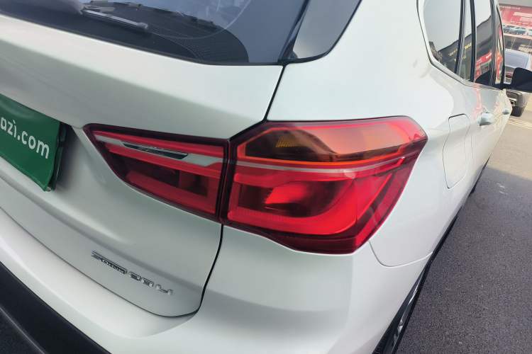 Used BMW X1 2019 sDrive20Li Leading Model Exterior 3