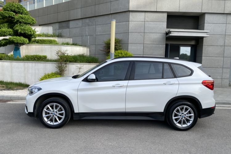 Used BMW X1 2019 sDrive18Li Fashion Model Exterior 3