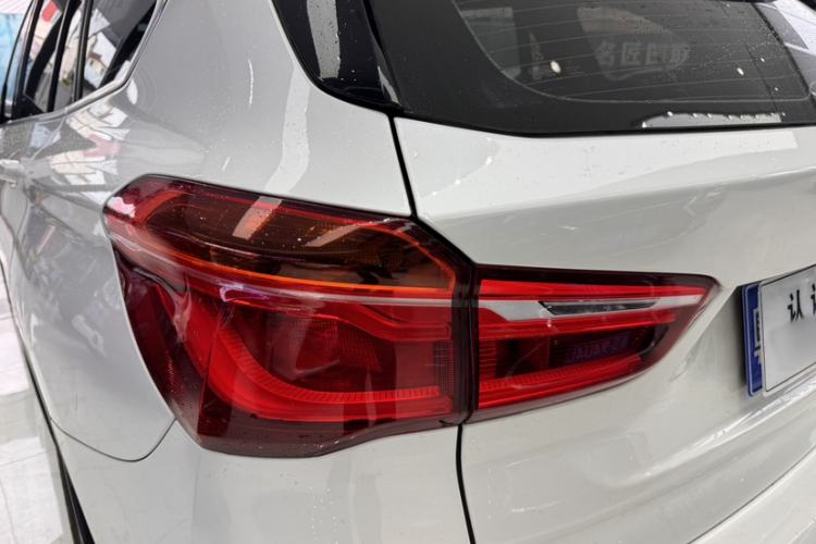 Used BMW X1 2019 xDrive20Li Luxury Model Exterior 3