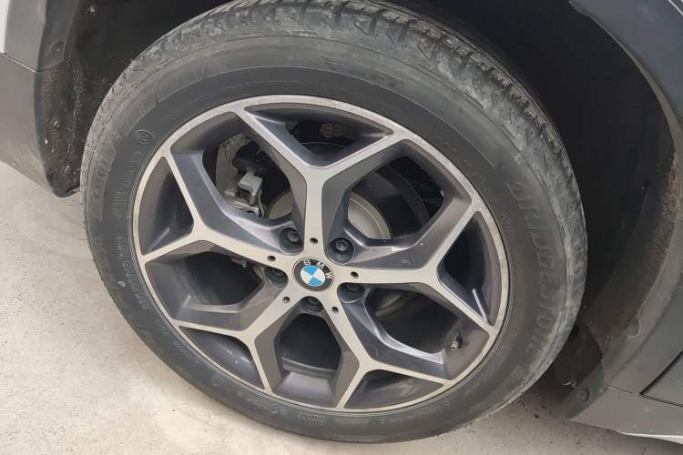 Used BMW X1 2019 sDrive18Li Premium Edition Exterior 3
