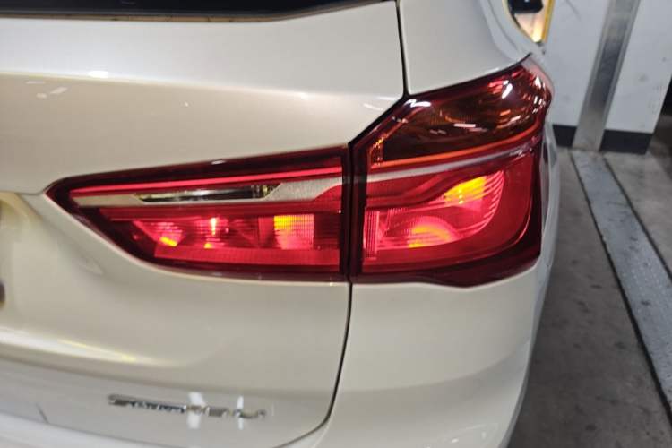 Used BMW X1 2019 sDrive18Li Fashion Model Exterior 3