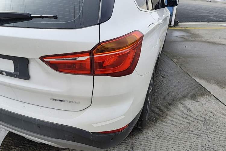 Used BMW X1 2019 sDrive18Li Premium Edition Exterior 3