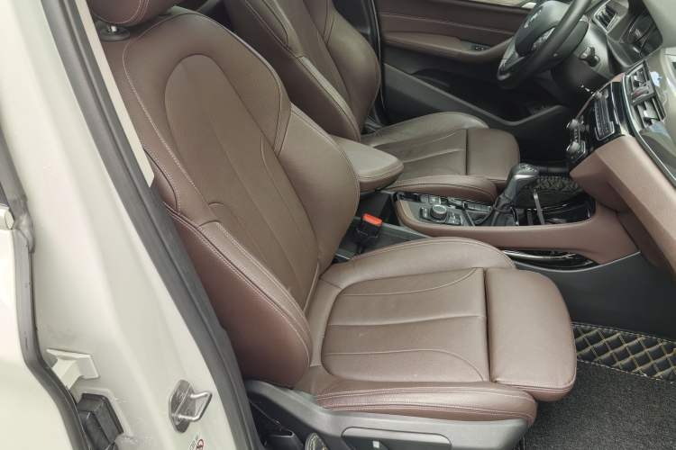 Used BMW X1 2019 sDrive18Li Premium Edition Exterior 4
