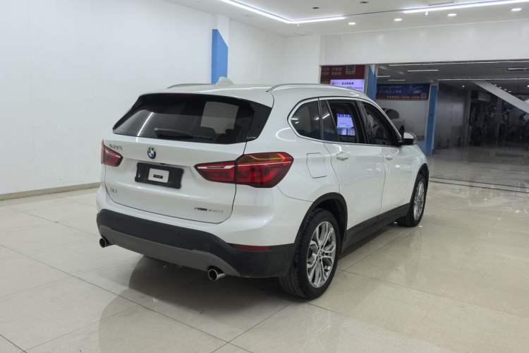 Used BMW X1 2019 sDrive20Li Leading Model Exterior 4