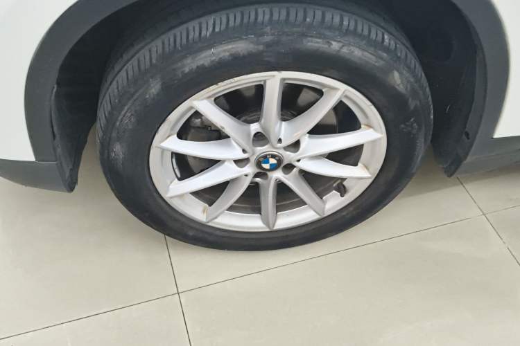 Used BMW X1 2019 sDrive18Li Fashion Model Exterior 4