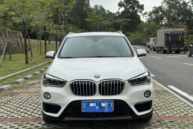 Used BMW X1 2019 sDrive20Li Leading Model Exterior 4