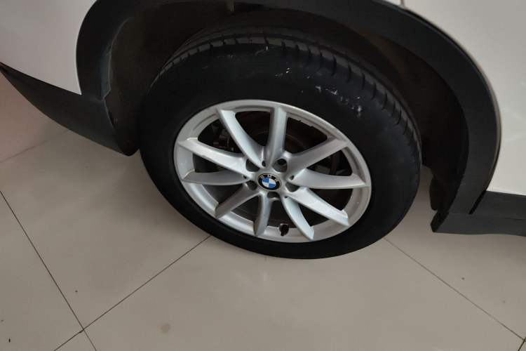 Used BMW X1 2019 sDrive18Li Fashion Model Exterior 5