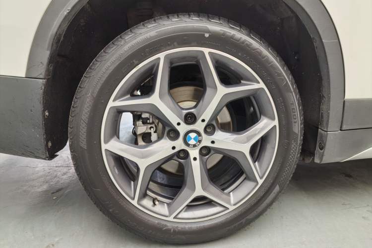Used BMW X1 2019 sDrive18Li Premium Edition Exterior 5