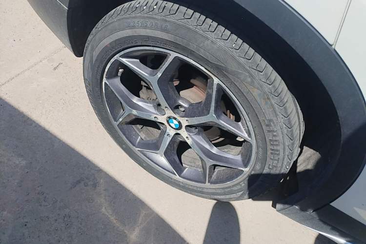 Used BMW X1 2019 sDrive18Li Premium Edition Exterior 5