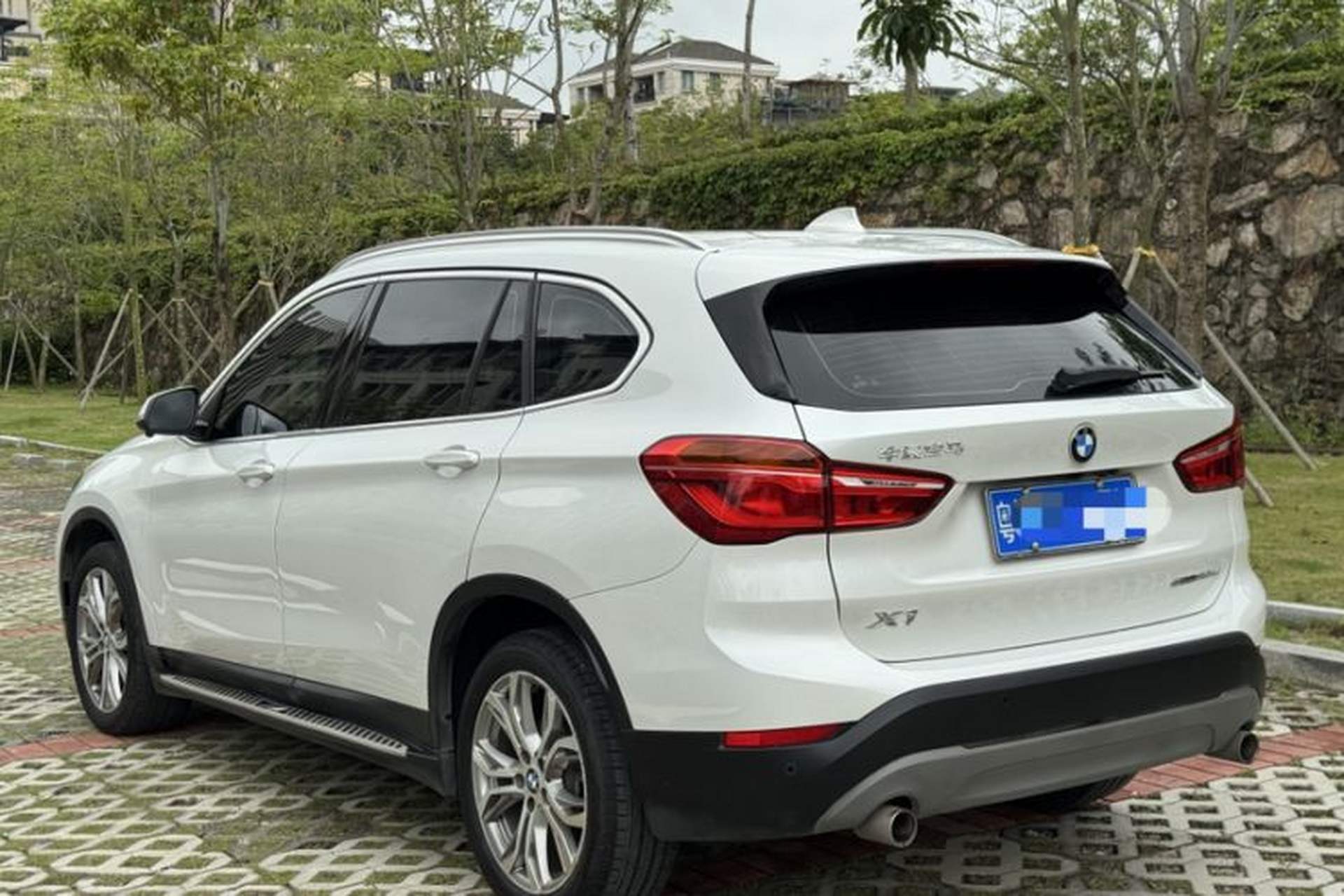 Used BMW X1 2019 sDrive20Li Leading Model Exterior 5
