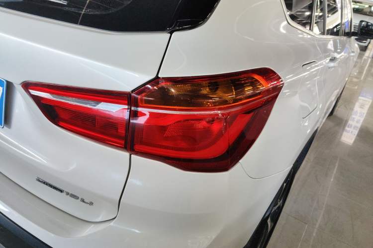 Used BMW X1 2019 sDrive18Li Premium Edition Exterior 6