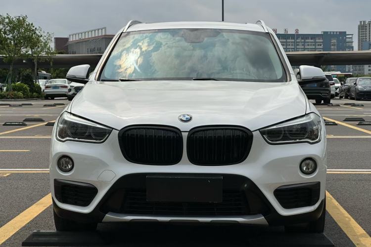 Used BMW X1 2019 xDrive20Li Luxury Model Exterior 6