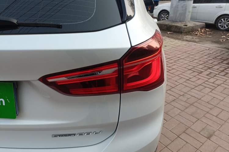 Used BMW X1 2019 sDrive20Li Leading Model Exterior 6