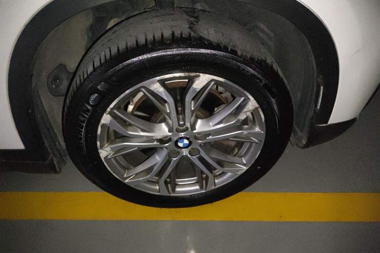 Used BMW X1 2019 sDrive20Li Leading Model Exterior 7