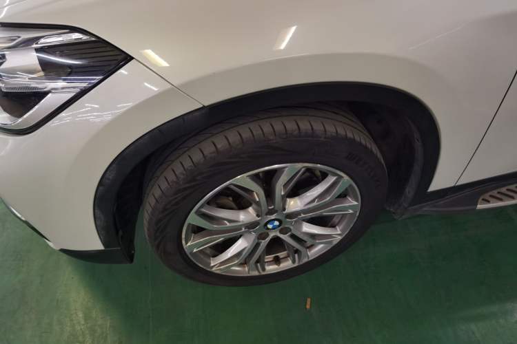Used BMW X1 2019 sDrive20Li Leading Model Exterior 7