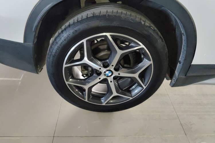 Used BMW X1 2019 sDrive18Li Premium Edition Exterior 8