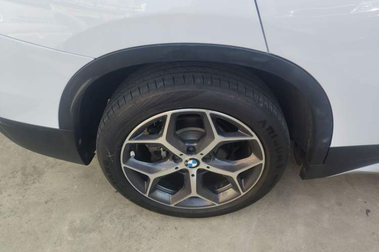 Used BMW X1 2019 sDrive18Li Premium Edition Exterior 8
