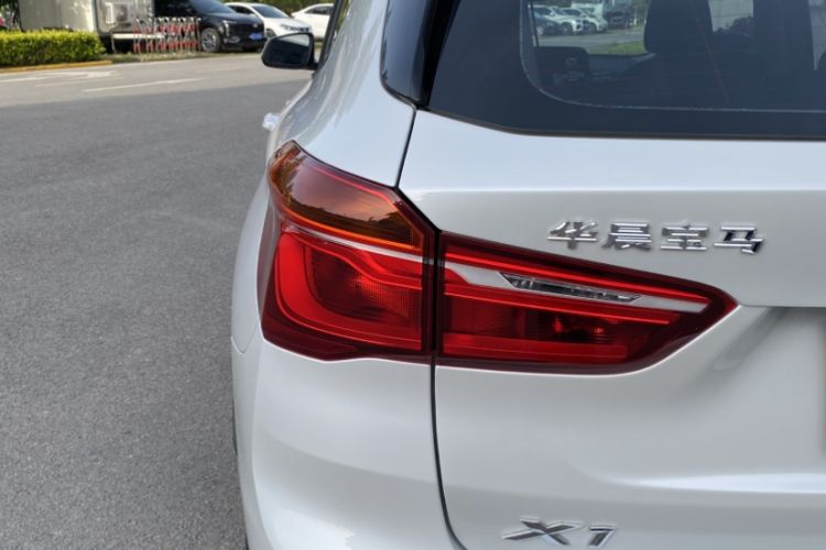 Used BMW X1 2019 sDrive18Li Fashion Model Exterior 9
