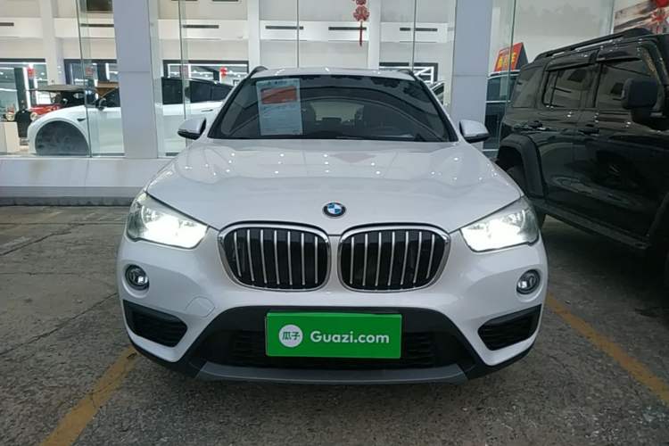 Used BMW X1 2019 sDrive18Li Fashion Model Front