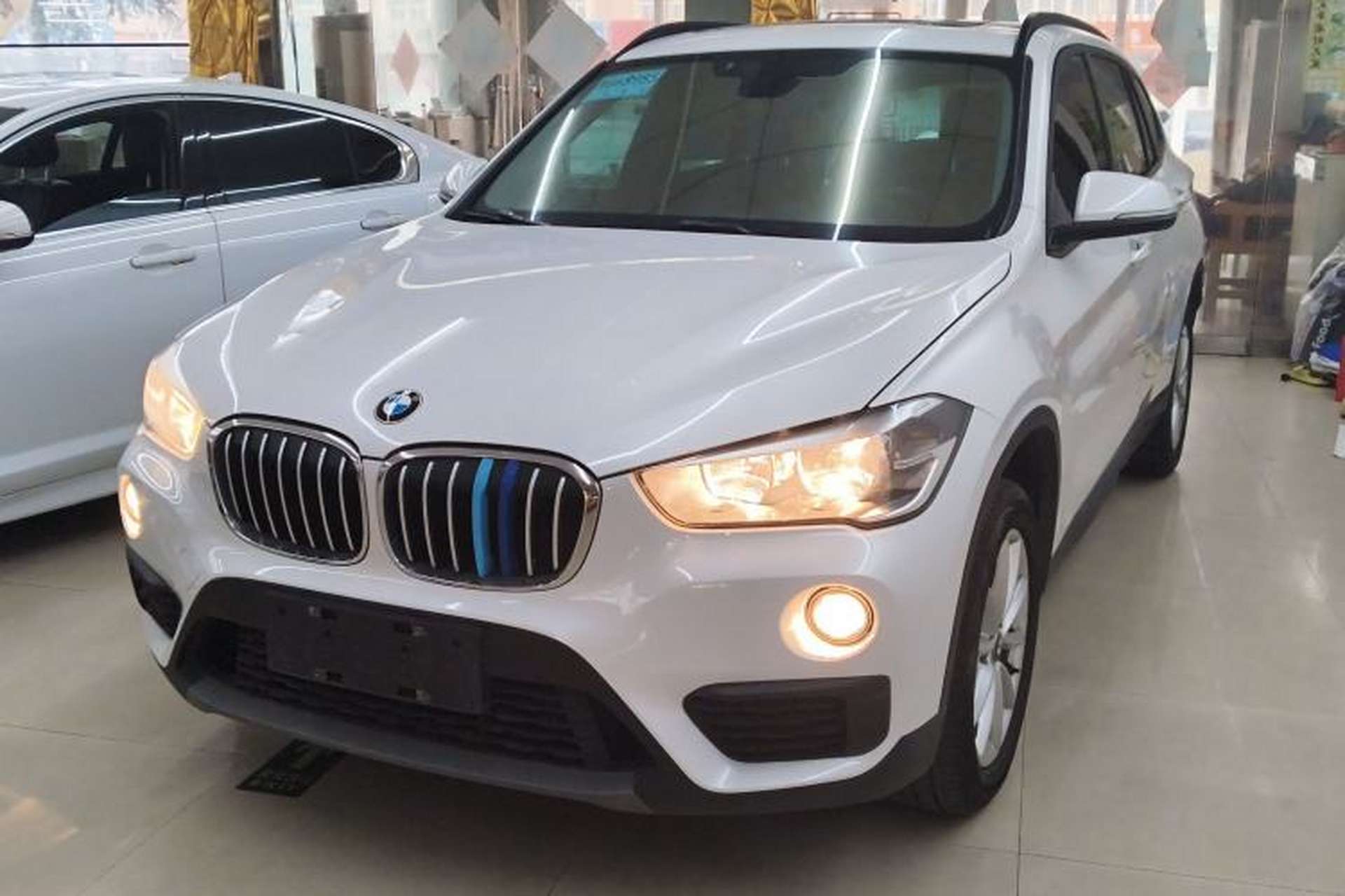 Used BMW X1 2019 sDrive18Li Fashion Model Front Left 45 Deg
