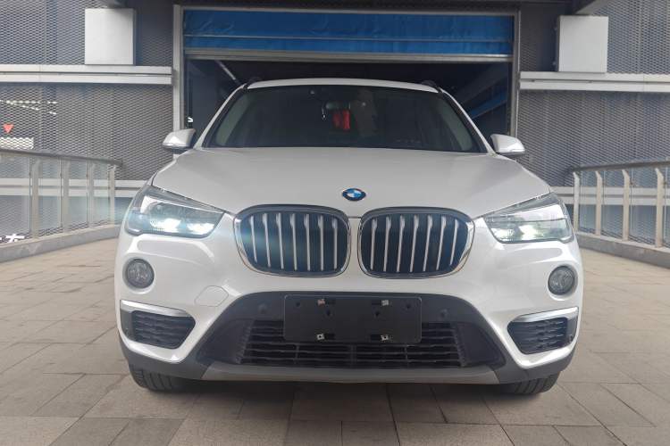 Used BMW X1 2019 sDrive18Li Fashion Model Front