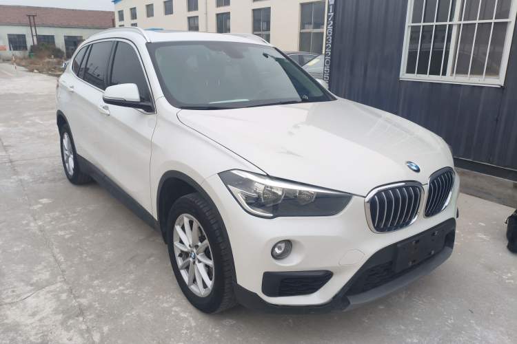 Used BMW X1 2019 sDrive18Li Fashion Model Front Right 45 Deg
