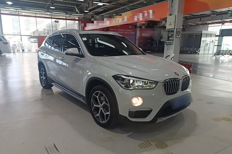 Used BMW X1 2019 sDrive18Li Premium Edition Front Right 45 Deg