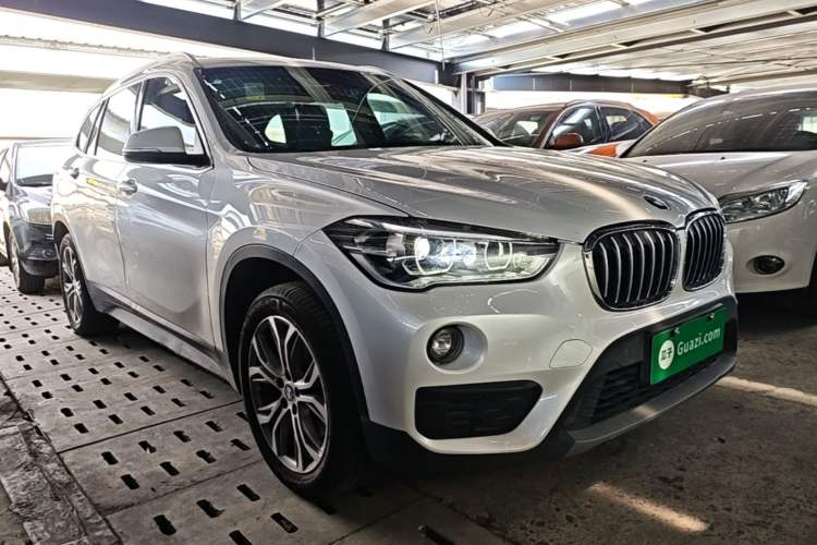 Used BMW X1 2019 sDrive20Li Leading Model Front Right 45 Deg