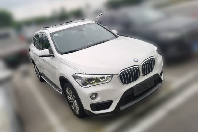 Used BMW X1 2019 sDrive20Li Leading Model Front Right 45 Deg