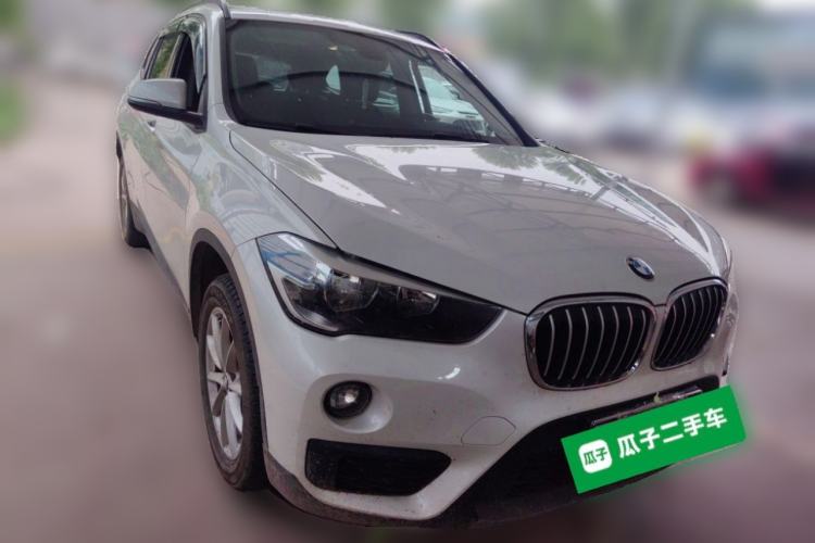 Used BMW X1 2019 sDrive18Li Fashion Model Front Right 45 Deg