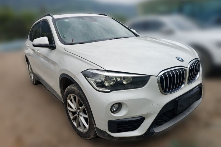 Used BMW X1 2019 sDrive18Li Fashion Model Front Right 45 Deg