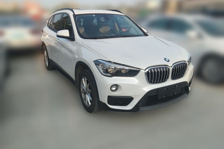 Used BMW X1 2019 sDrive18Li Fashion Model Front Right 45 Deg
