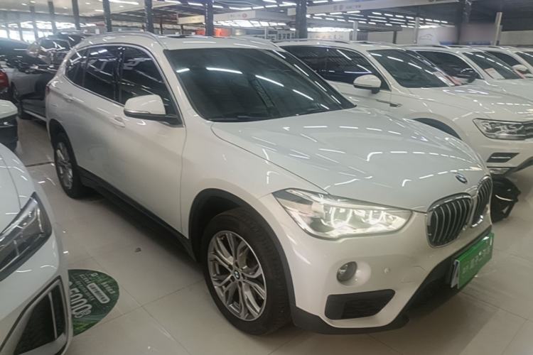 Used BMW X1 2019 sDrive20Li Leading Model Front Right 45 Deg