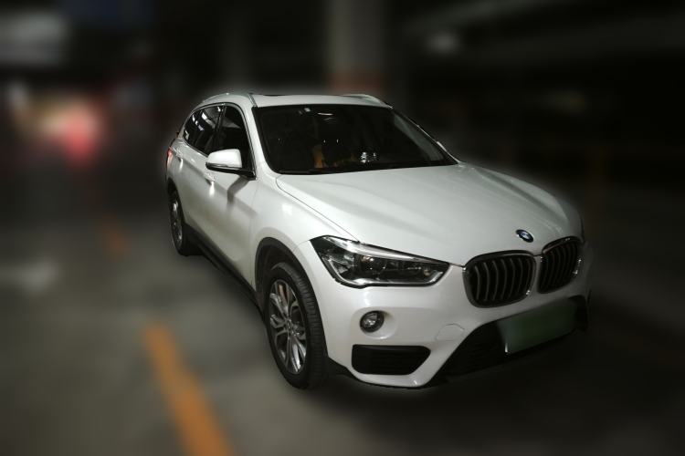 Used BMW X1 2019 sDrive20Li Leading Model Front Right 45 Deg