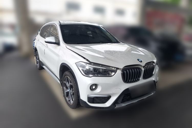 Used BMW X1 2019 sDrive20Li Leading Model Front Right 45 Deg