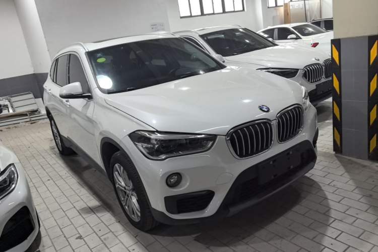 Used BMW X1 2019 sDrive20Li Leading Model Front Right 45 Deg
