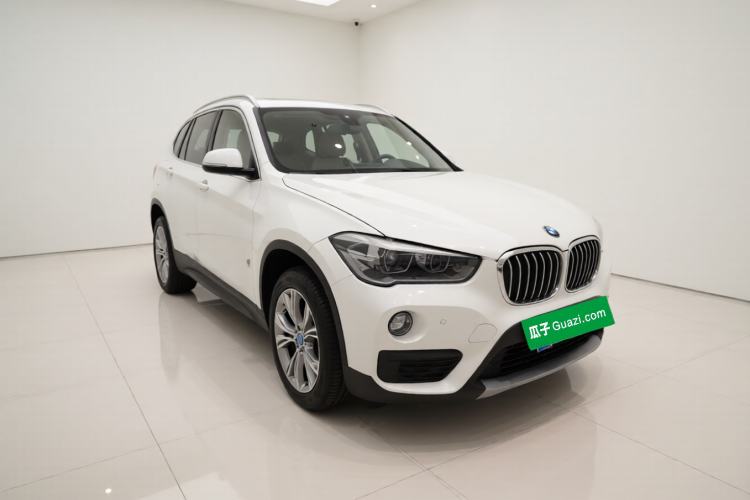 Used BMW X1 2019 sDrive20Li Leading Model Front Right 45 Deg