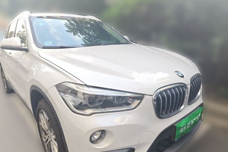 Used BMW X1 2019 sDrive20Li Leading Model Front Right 45 Deg
