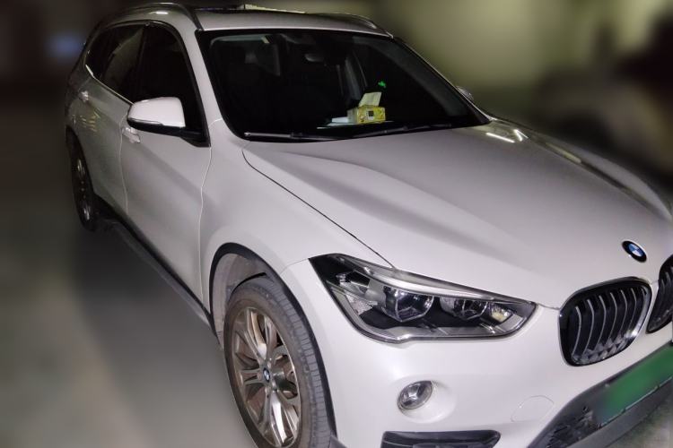 Used BMW X1 2019 sDrive20Li Leading Model Front Right 45 Deg