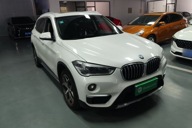 Used BMW X1 2019 sDrive18Li Premium Edition Front Right 45 Deg