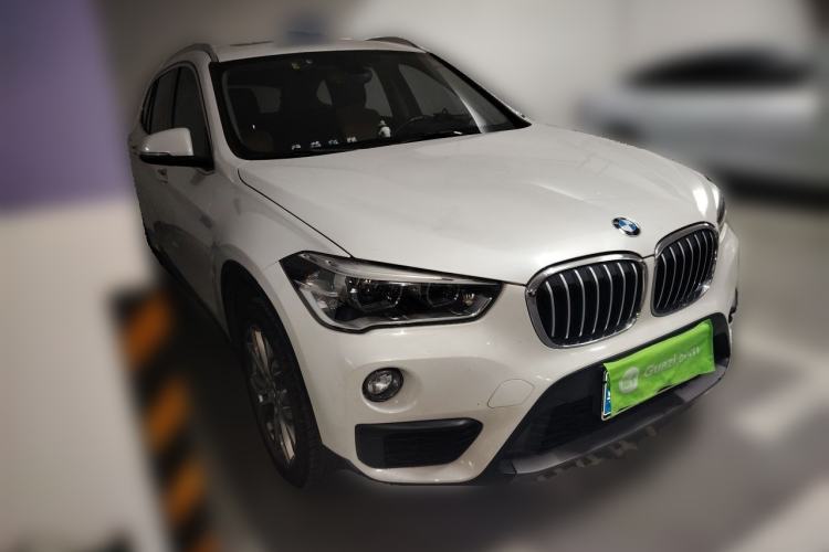 Used BMW X1 2019 sDrive20Li Leading Model Front Right 45 Deg