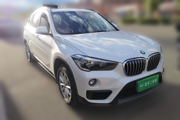 Used BMW X1 2019 sDrive18Li Fashion Model Front Right 45 Deg