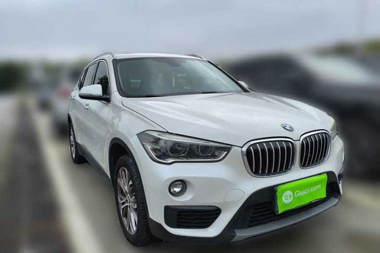 Used BMW X1 2019 sDrive20Li Leading Model Front Right 45 Deg