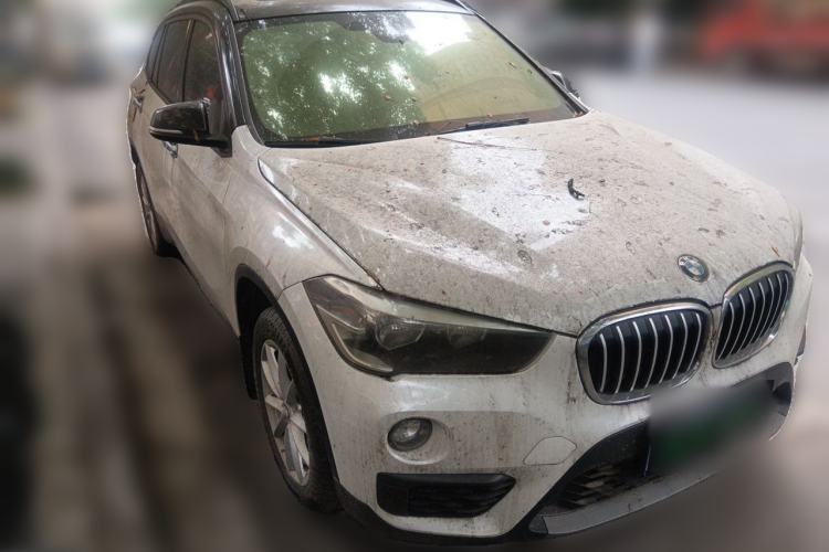 Used BMW X1 2019 sDrive18Li Fashion Model Front Right 45 Deg