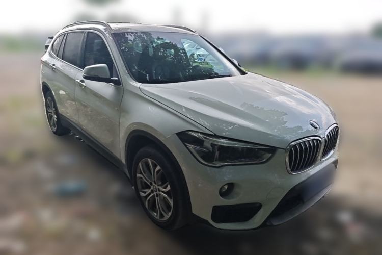 Used BMW X1 2019 sDrive20Li Leading Model Front Right 45 Deg