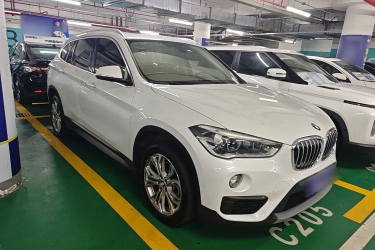 Used BMW X1 2019 sDrive20Li Leading Model Front Right 45 Deg