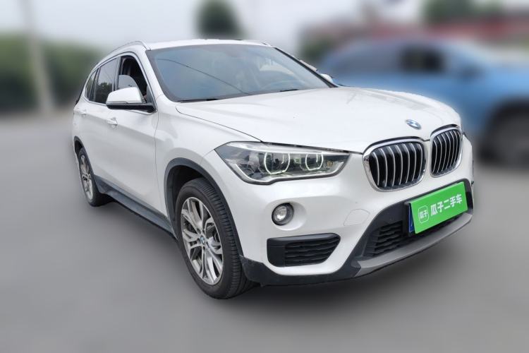 Used BMW X1 2019 sDrive20Li Leading Model Front Right 45 Deg